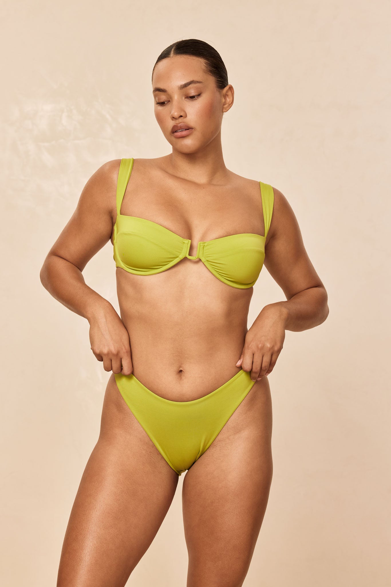 Cala Roja Top - Apple