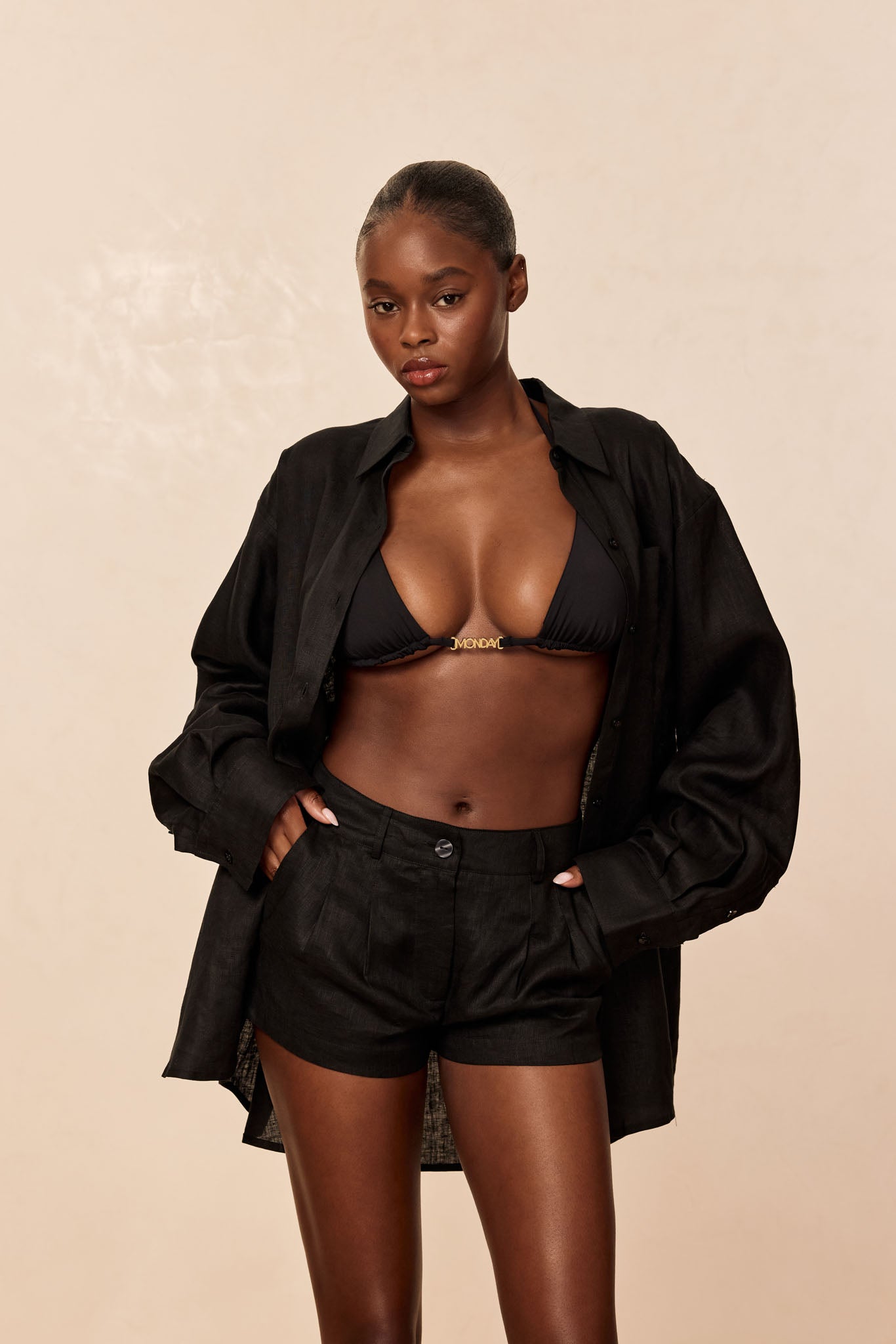 Casablanca Short - Black Linen
