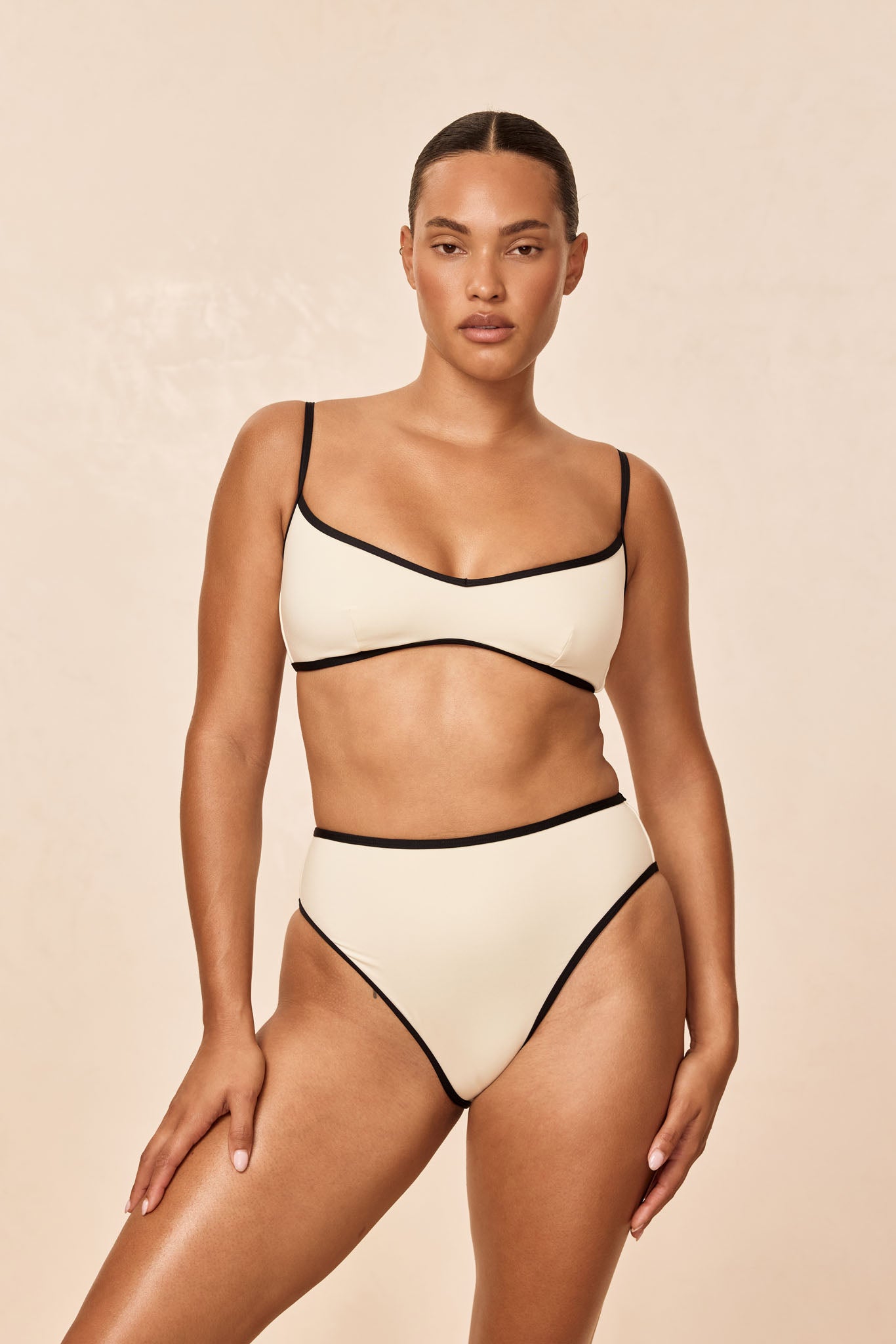 Ravello Bottom - Ivory/Black