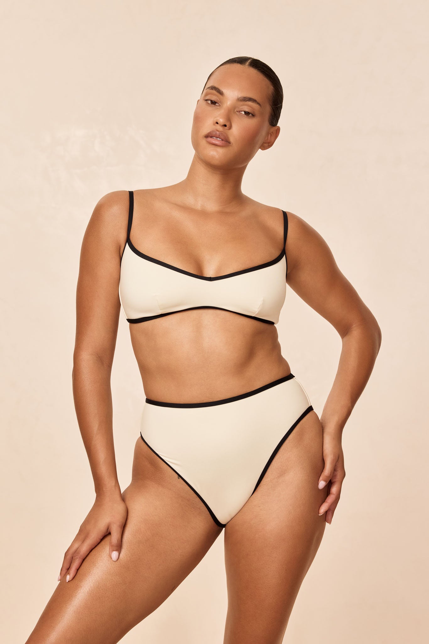 Ravello Top - Ivory/Black