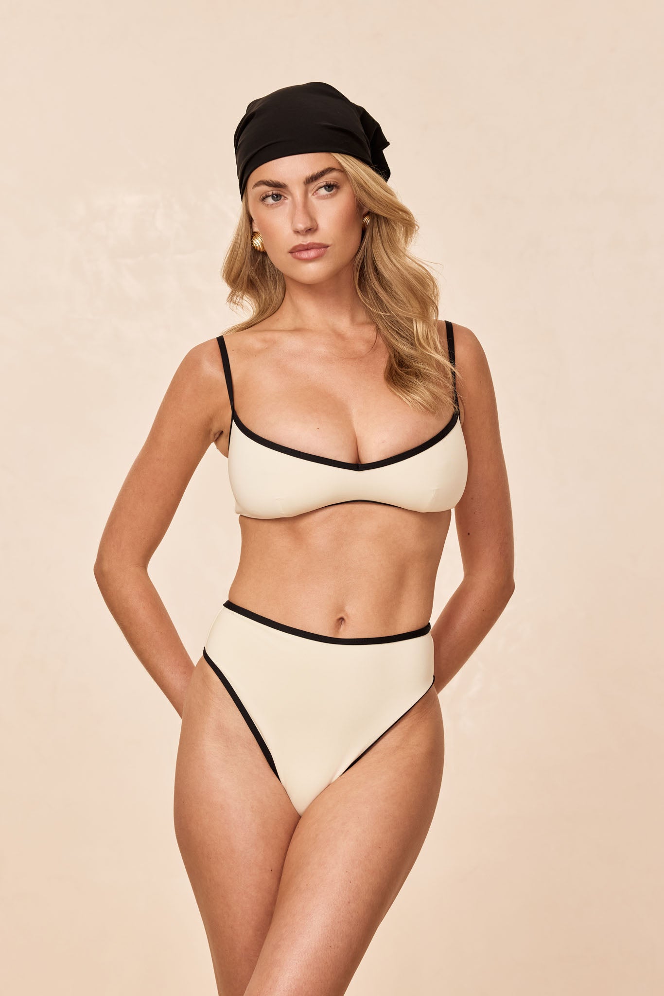 Ravello Top - Ivory/Black