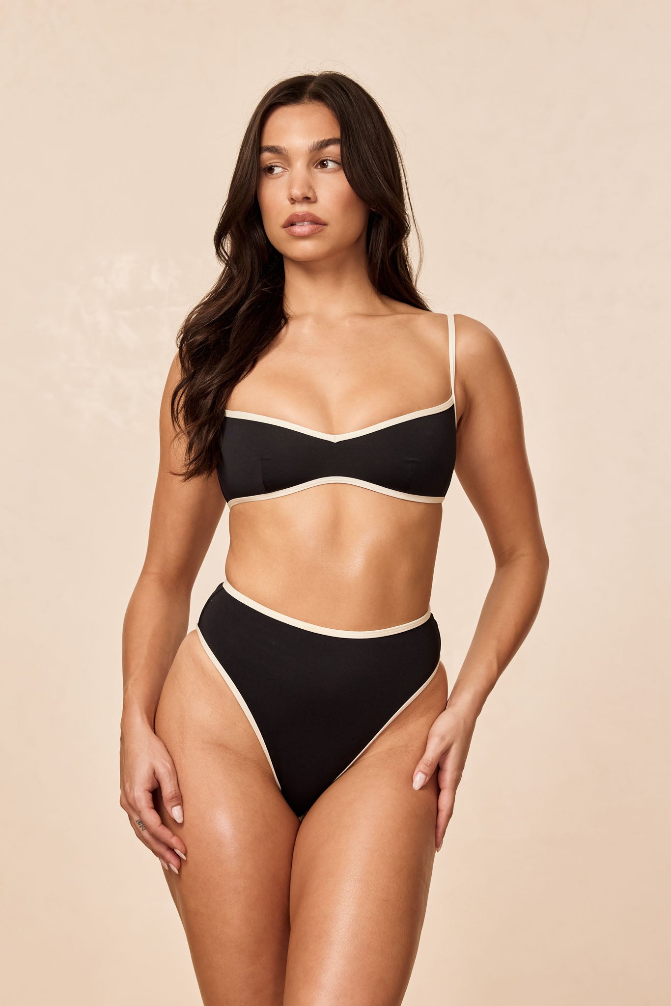 Ravello Top - Black/Ivory