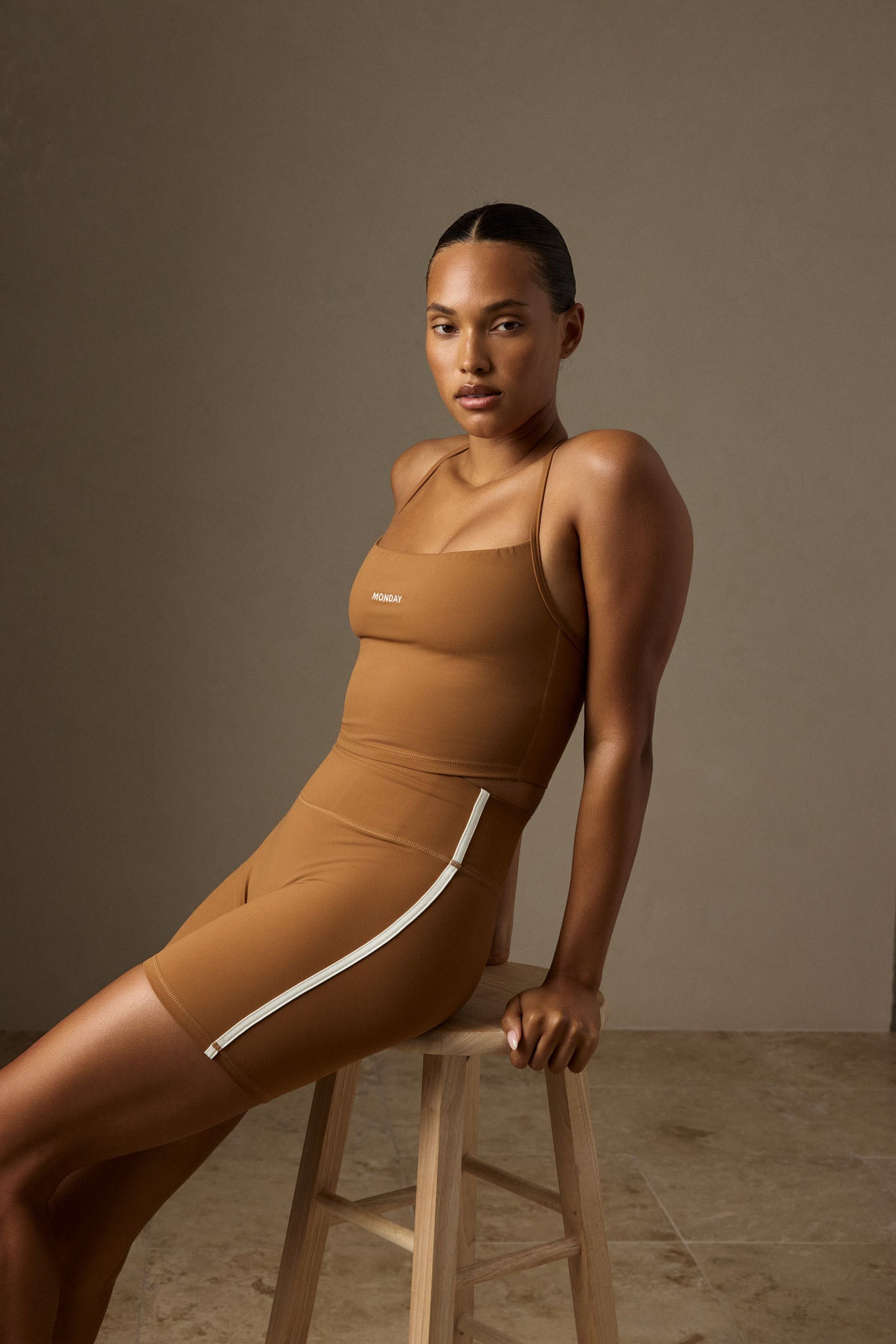 Griffith Short - Caramel/Ivory