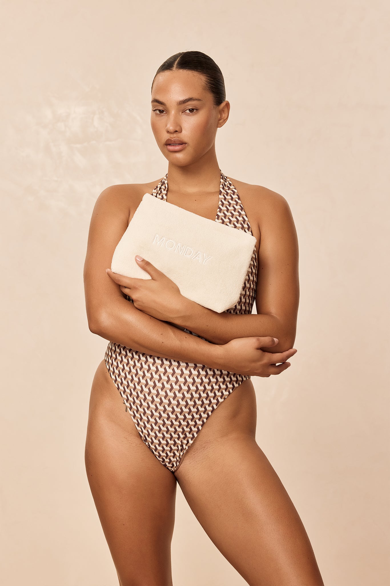 Monday Sunscreen Bag