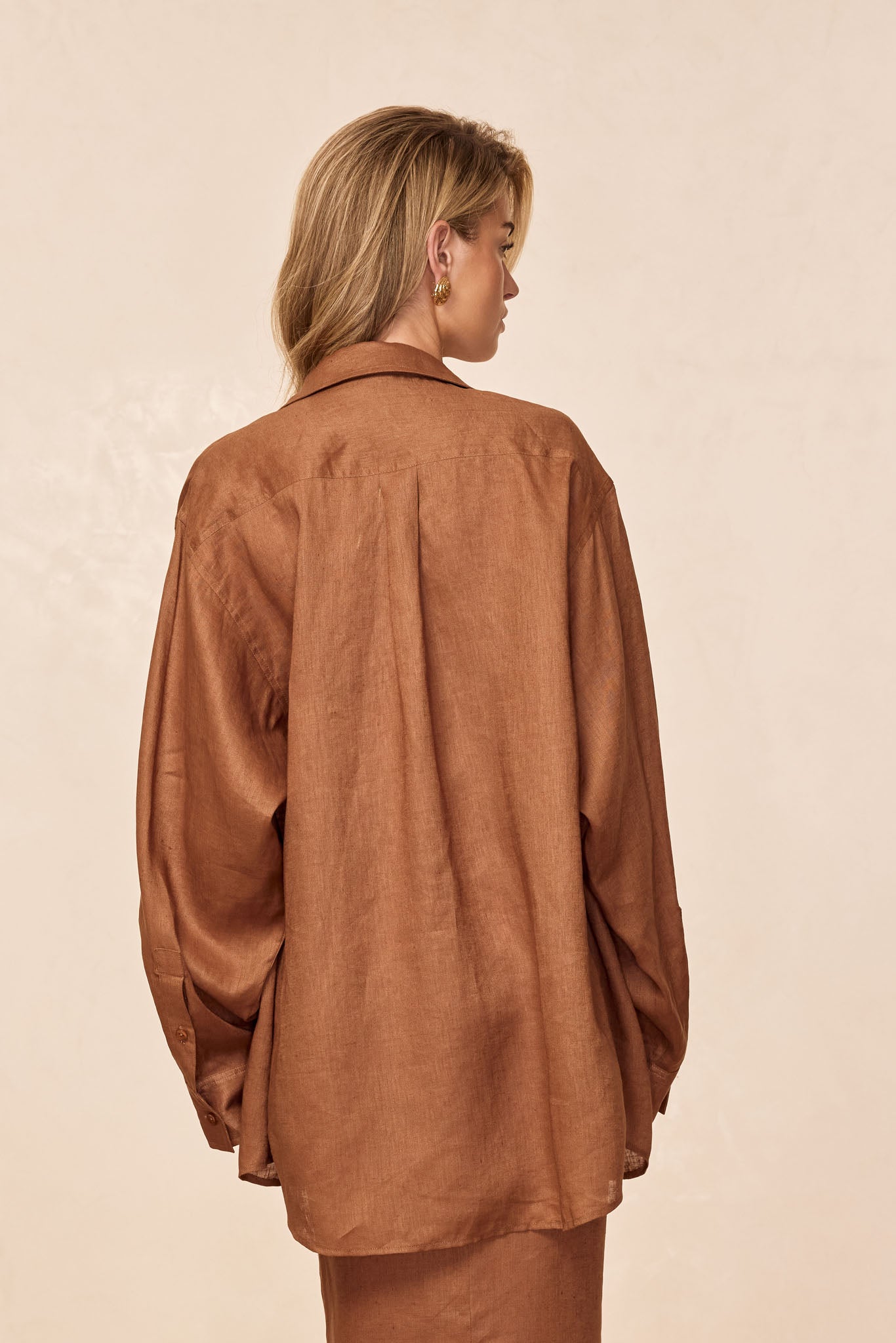La Jolla Shirt - Caramel Linen