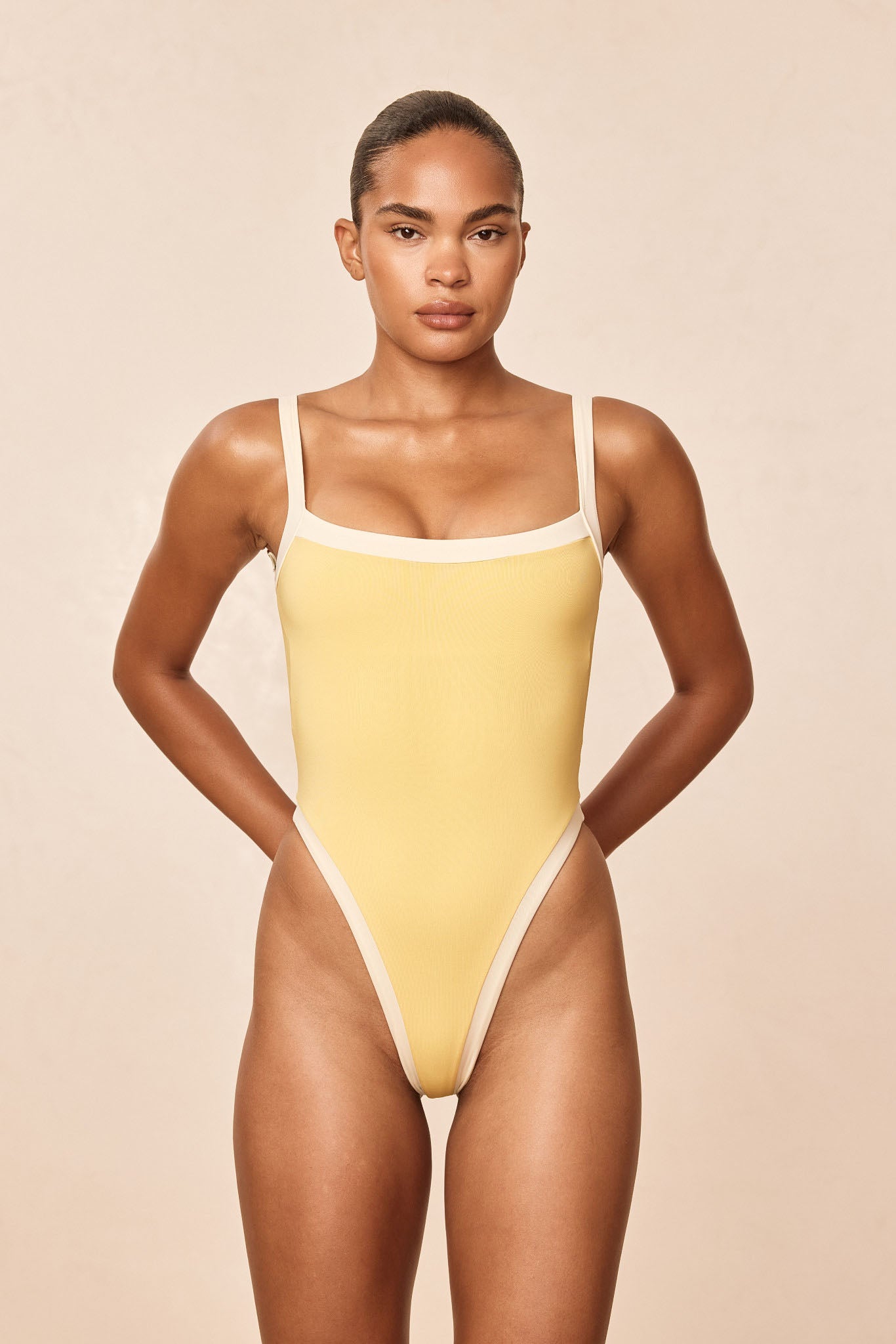 Barcelona One Piece - Meyer/Ivory