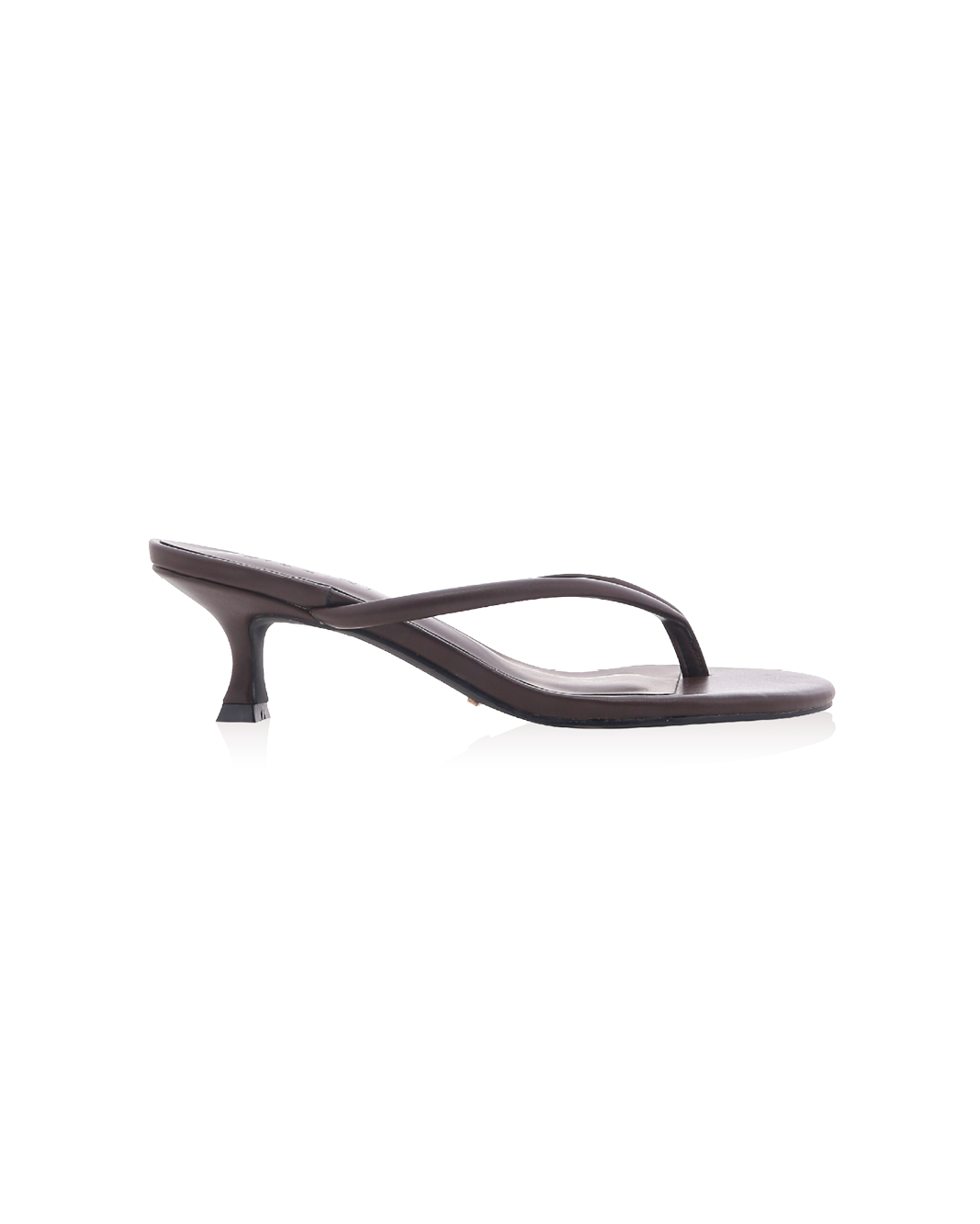 Brown thong sandal with low kitten heel, side profile on white background